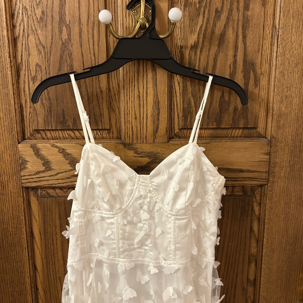 Lulu's 3D Butterfly White Lace Formal Midi Dress Large - Picture 3 of 10